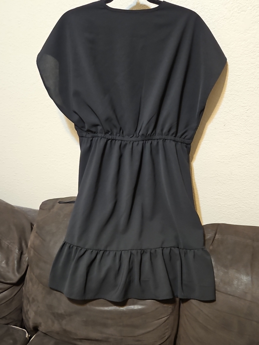 Black V-Neck Drawstring Ruffle Hem Dress - Picture 3 of 5